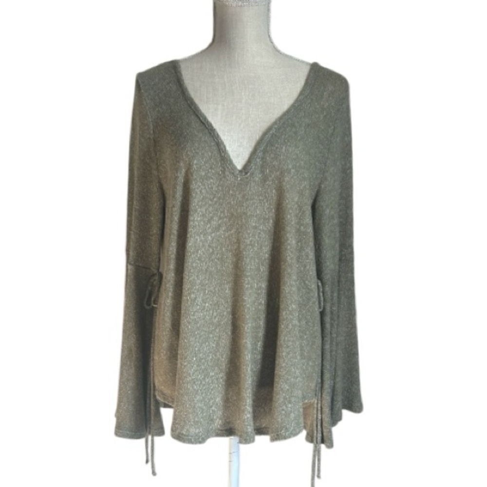 Mod Black Label Green Knit Sweater V-Neck Bell Sleeves accent side string ties - Picture 2 of 9